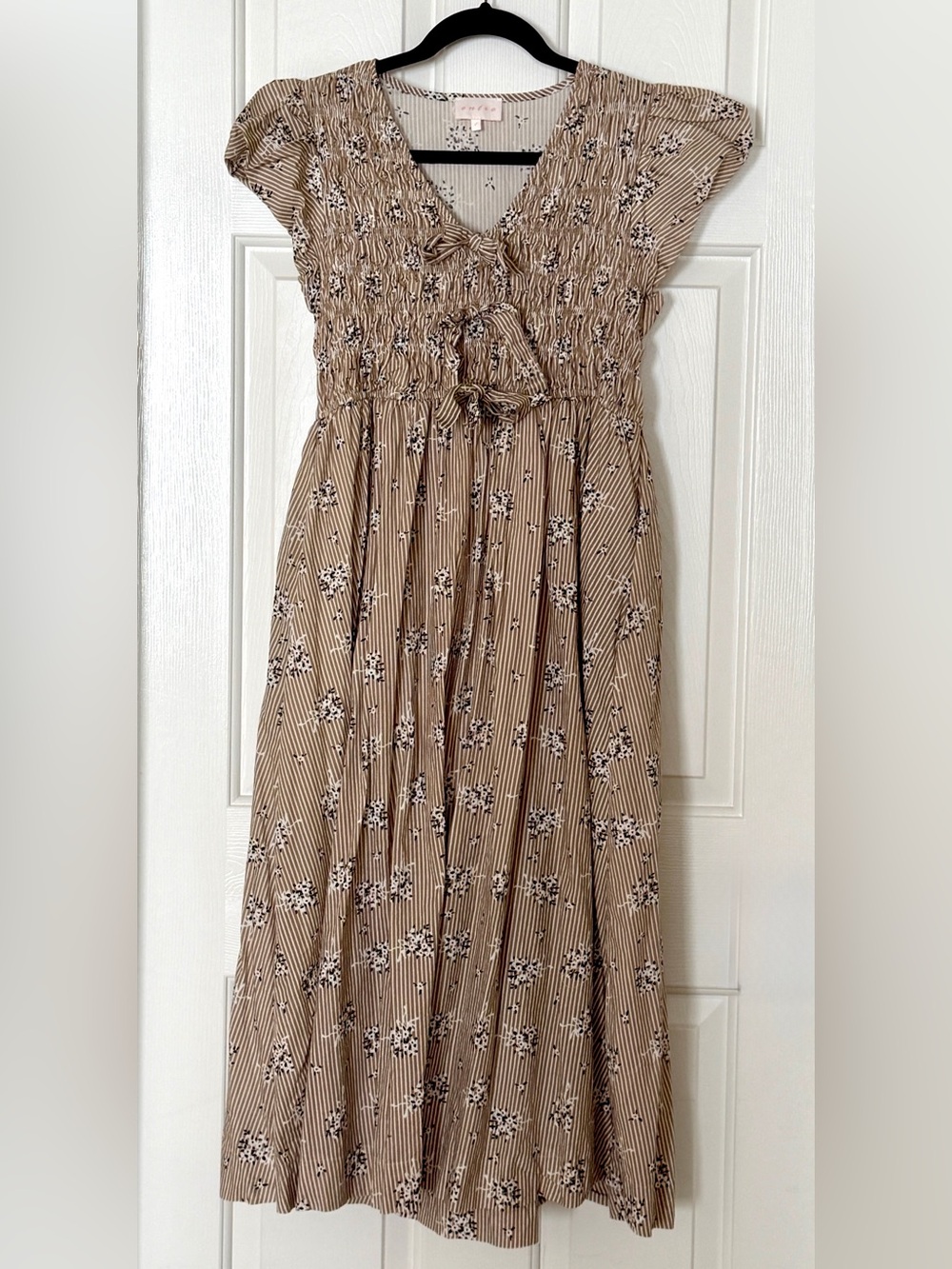 Entro Smocked Tied-Front 100% Cotton Smocked Floral Midi Dress L Cottagecore